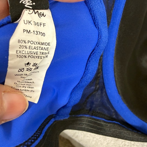 Pour Moi Blue Swimsuit top size 36H - Picture 9 of 9